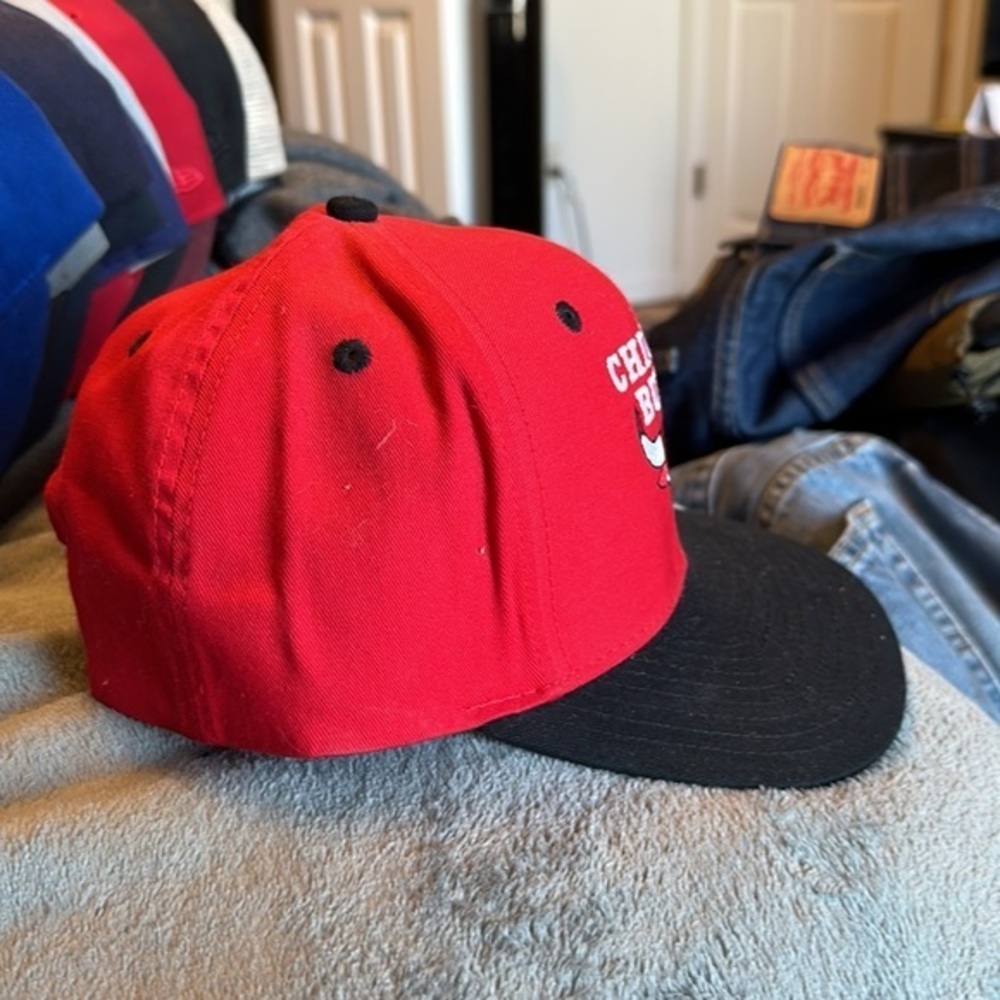 Bulls SnapBack - Picture 3 of 5
